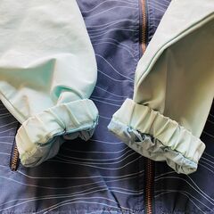 フード付きウィンドブレーカー　120㎝の画像