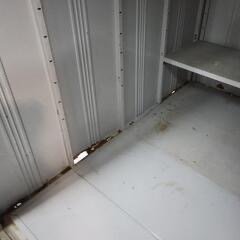 解体済み　イナバ　大型　物置　倉庫　ガレージ　奥行1790mm×横2210mm MBW-40 現状渡しの画像