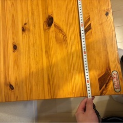 引き出し付きデスクの画像