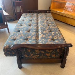 カリモク　ソファベッド　コロニアル　シングルの画像