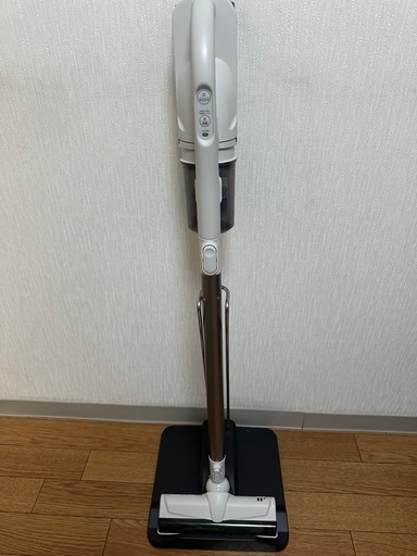 東芝 トルネオ　コードレス掃除機　VC-CLW33 コードレスクリーナー シフォンベージュ