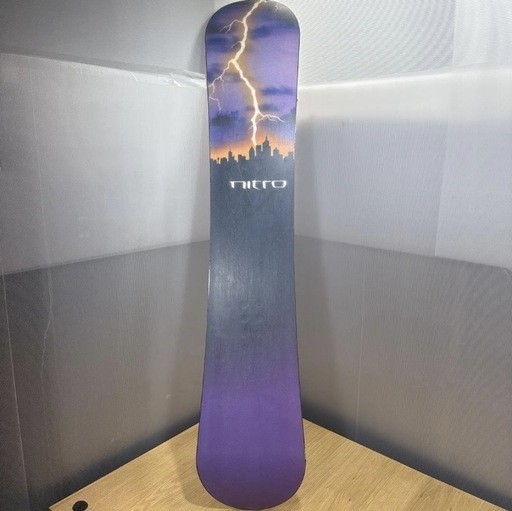ナイトロ NITRO スノーボード 板のみ 150cm シグネチャーモデル