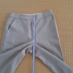 ナチュラルビューティー　ズボンの画像