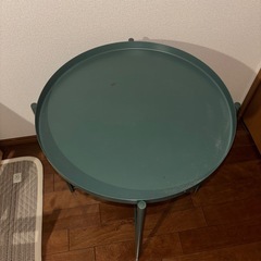 IKEA ミニテーブル　の画像