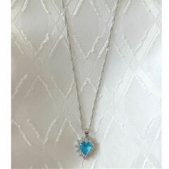 高級 ハートネックレス ジルコニア ブルー 青の画像