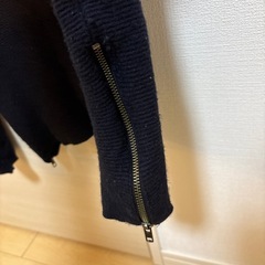 Ford Mills ネイビー長袖 クロップドニットの画像