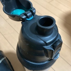 水筒　NIKEの画像