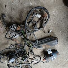 オールドMベンツ108.280.35エンジンワイヤーハーネス販売の画像