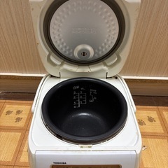 炊飯器の画像