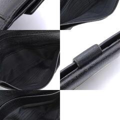 グッチ レザー 三つ折り 長財布 ブラック レディース GUCCIの画像