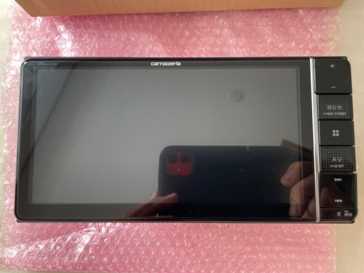 ☆彡carrozzeria 楽ナビ　AVIC-RW811-D保証付　地デジ　Bluetooth　DVD　HDMI搭載　ミラーリング☆彡