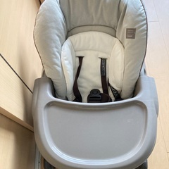 コンビ　ネムリラ　オートスウィング　電動　ハイローチェアの画像