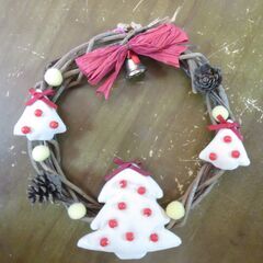 クリスマスリーフの画像