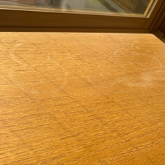 11/25まで【引き取り限定】木目調デスク◆ホワイト脚◆奥行き薄型の画像