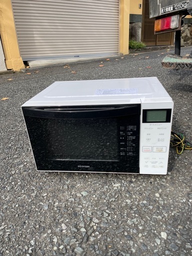 配送可能　保証付き アイリスオーヤマ　オーブンレンジ ホワイト MO-F1807-W [約18L]