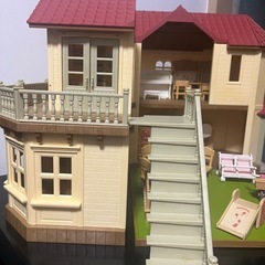 シルバニアファミリー あかりの灯る大きなお家 エポック社 ドールハウス 赤い屋根の大きなお家 家具小物付きの画像