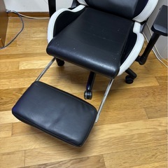 《取引中》ゲーミングチェア　GTRACINGの画像