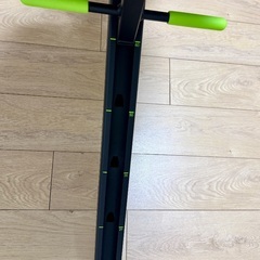 トレーニングベンチ 折り畳み式の画像