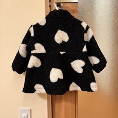 新品未使用　ペアマノン　ボアブルゾン　ハート柄　90cmの画像