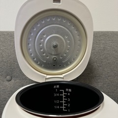 【決まりました】PURETONE 炊飯器　4合炊き HTS-350WHの画像