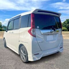 【自社ローン＆リース】で乗れます🚗＜保証人不要＞ブラック、事情アリでもOKです😉ローンが組めない方の強いミカタ💕『月々格安』車検2年付き！トヨタ　ルーミー　カスタムG　4WD　修復歴なし　両側パワスラ　ALPINEデカナビ♪の画像