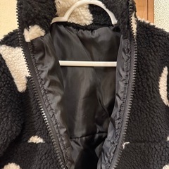 新品未使用　ペアマノン　ボアブルゾン　ハート柄　90cmの画像