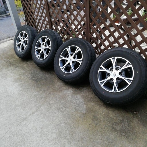 ⭐️ハイエース 純正アルミホイール 新車外し