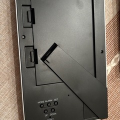 デジタル時計付きフォトフレーム の画像