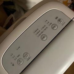 【取りに来てくださる方限定】シャープ衣類乾燥除湿機の画像