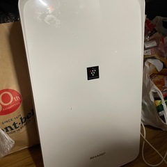 【取りに来てくださる方限定】シャープ衣類乾燥除湿機の画像