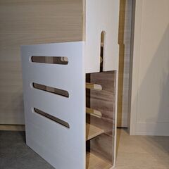 ルーターモデムケーブル収納ボックスの画像