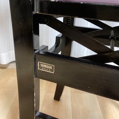 ピアノ椅子の画像