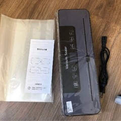 真空パック機 乾湿両用家庭用シール機 90Kpa 鮮度保持・酸化防止 コンパクト軽量設計 冷蔵・冷凍対応 収納にも便利 プレゼントにも最適の画像