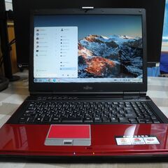 お値打ち！きれいなZorinOS富士通15.4インチ　ノートパソコンの画像