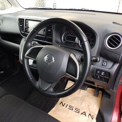 28y　デイズルークス 　ハイウェイスターＸ　禁煙車　スマートキー　レーダーブレーキ　２９.８万円の画像