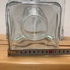 ✴︎ガラス瓶🫙大中小3点セットの画像