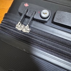 キャリーケースの画像