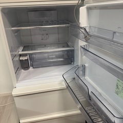 AQUA 【右開き】272L 3ドア冷蔵庫 SVシリーズAQR-SV24H(W)の画像