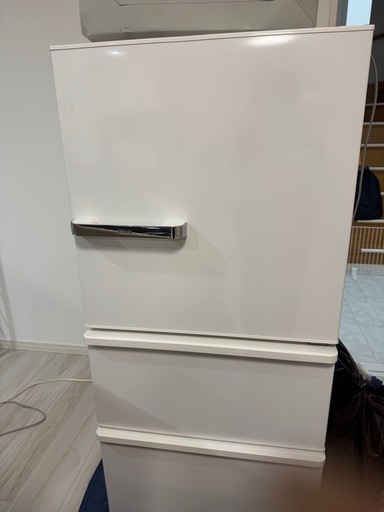 AQUA 【右開き】272L 3ドア冷蔵庫 SVシリーズAQR-SV24H(W)