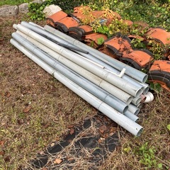【無料0円‼︎】塩ビパイプ直径約9cm 長さ約200〜250cmの画像