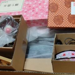 早期引き取りで2000円引き　雛壇　付属品の画像