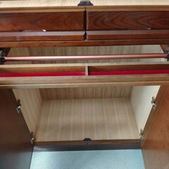 【無料】天然木のタンス　その2の画像