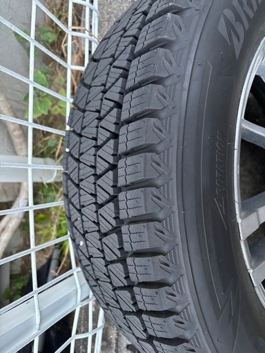 スタッドレスタイヤ(ブリザック)ホイールセット 225 /60R17　　