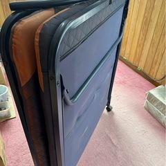 折りたたみ🛏️ベッドの画像