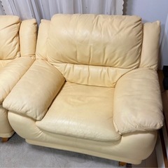 1人掛けソファ　1つでも2つでも1,000円の画像