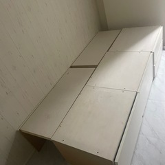 白 収納付き シングルベッドフレーム＆マットレスの画像