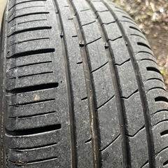 残り溝ばっちり👍トヨタ系のお車にどうぞ！！205 60 R16 ノア　ヴォクシーなどになどにの画像