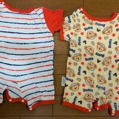 ダッフィーロンパース　２枚セット　香港ディズニーの画像