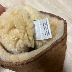 👢 UGG Australia ムートンブーツ(珍しいモデル　)の画像