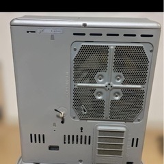 石油ファンヒーターの画像